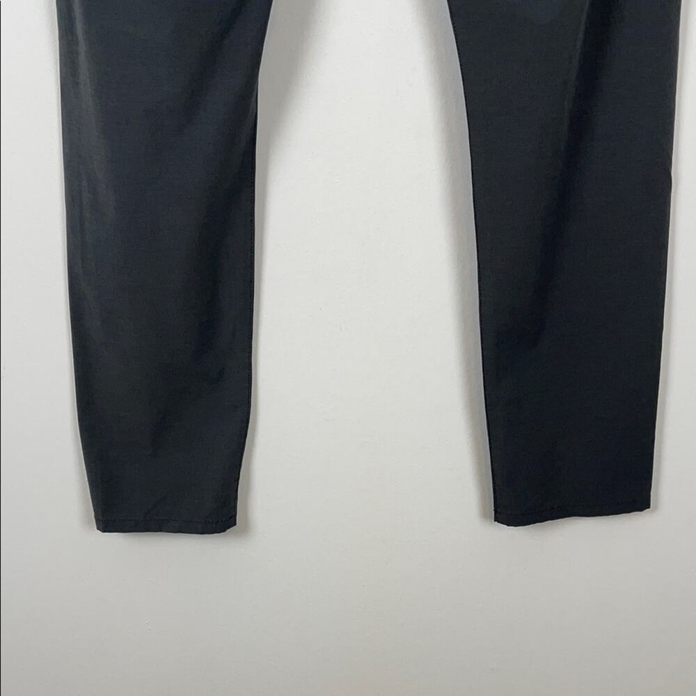 Vuori Flat Front Aim Technical Performance Men's … - image 6